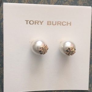 TORY BURCH PEARL EARRINGS